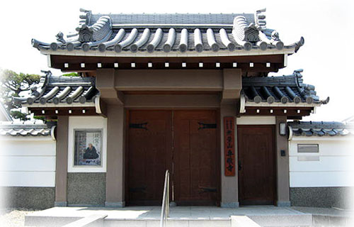 豊中浄苑　霊園・寺院画像　霊園・墓石の須藤石材